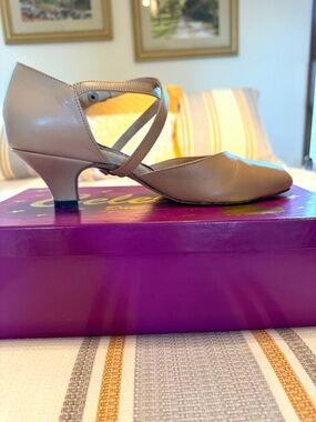 Ballroom Dance Shoes